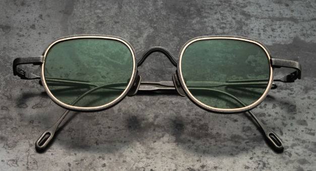 Lunettes de soleil Capote C002